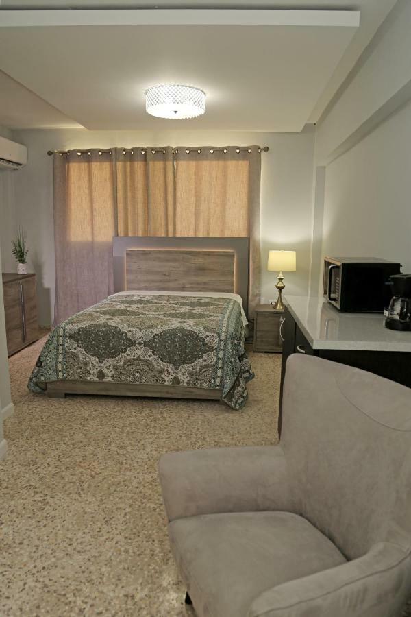 Itza-Bella Suites อิซาเบลา ภายนอก รูปภาพ